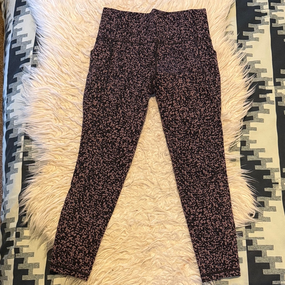 Athleta Salutation Stash Pocket Gravel Leggings